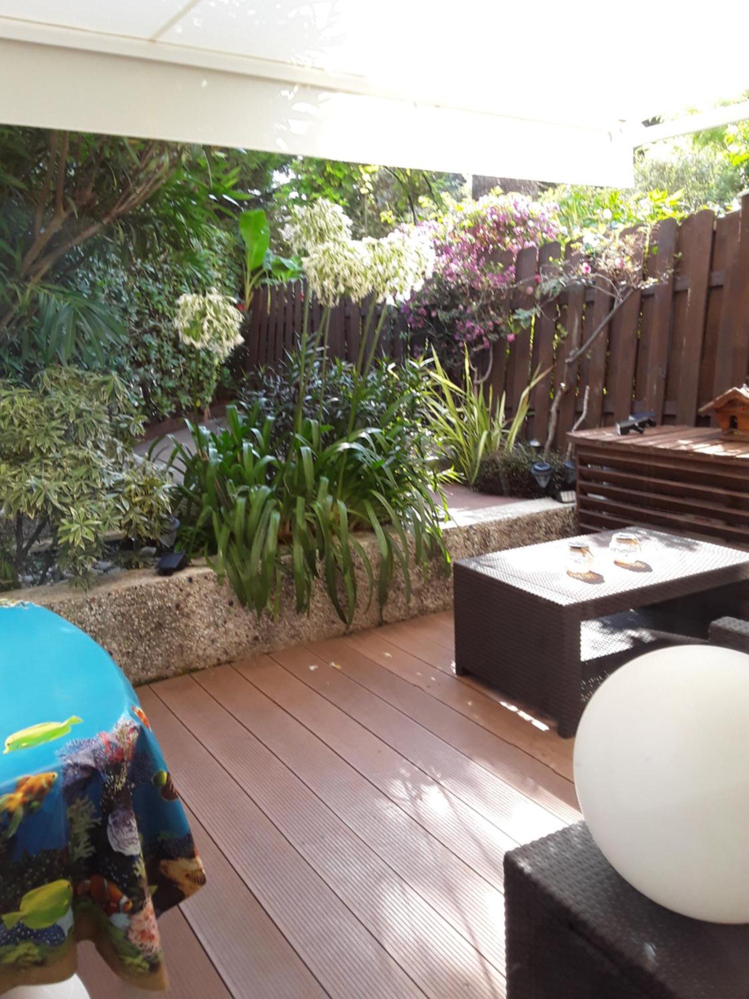 Lovely With Terrace *